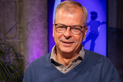 Bijbelstudieleraar Ron van der Spoel bij Family7