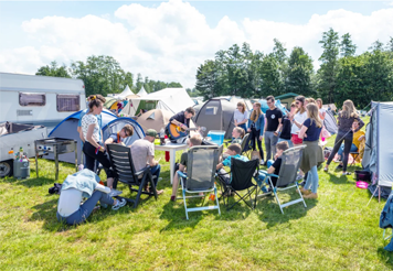 Winactie 20 jaar Family7: Gratis kamperen op Opwekking