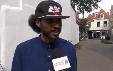 Confessions_S01A02 zonder logo