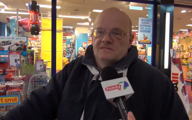 Confessions_S01A07 zonder logo