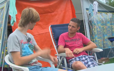 EvenUitblazen_S01A05 zonder logo