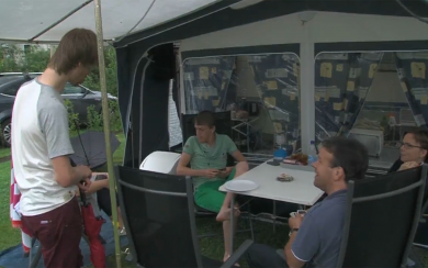 EvenUitblazen_S01A06 zonder logo