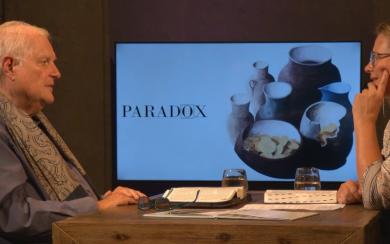 Paradox_S01A08_zonder logo