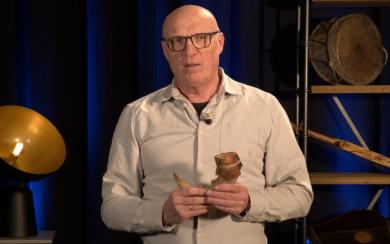 DMVI_BijbelseVoorwerpen_SE1AFL27_Logo