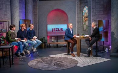 Jezus reconstructie en revisie - bijbelstudie bij Family7 - Henk bakker 