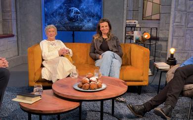 Eindtijd in Zicht - de Dialoog - Januari - Helene Esmeyer - Isa Kriens - Johan Evenblij