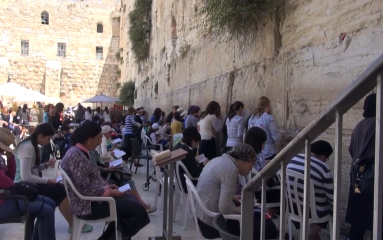 HolyHitchHikers_S02A03 zonder logo