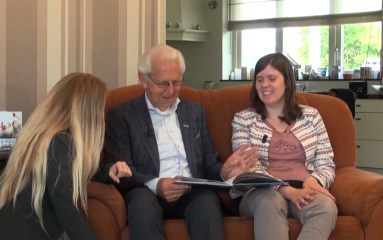 MijnOpaIsDeBeste_S02A01 zonder logo