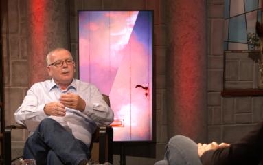 GescheidenAchterDeVoordeur_S1AFL01